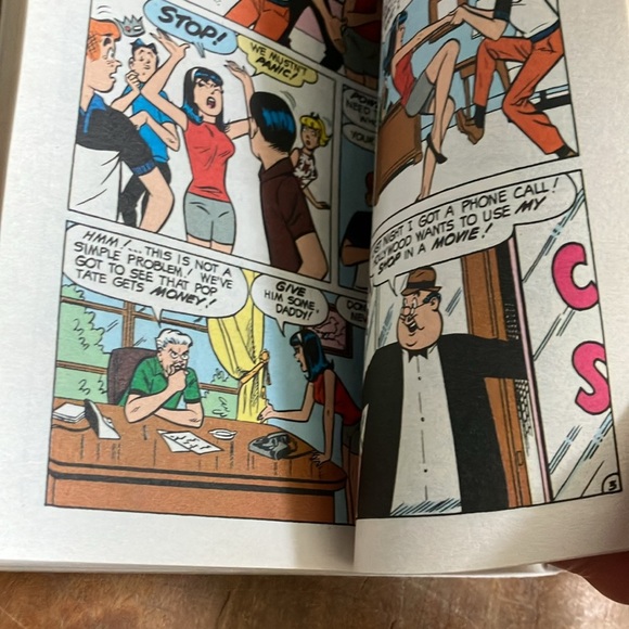 World of Archie, jumbo comics digest, #60 collectible 75 years edition FAIR - Picture 13 of 14